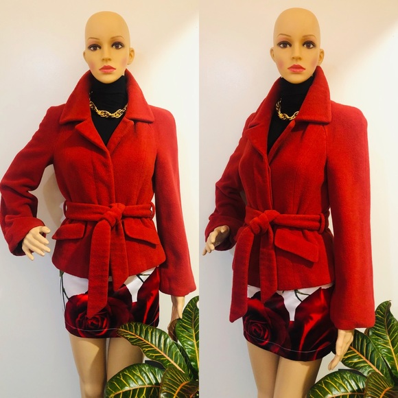 𝑾𝒐𝒓𝒕𝒉 𝑻𝒓𝒆𝒏𝒄𝒉 𝑪𝒐𝒂𝒕 - Picture 2 of 6